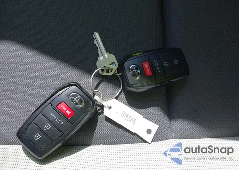 2024 Toyota Corolla Le из США, поврежденный, VIN 5YFB4MDEXRP132017